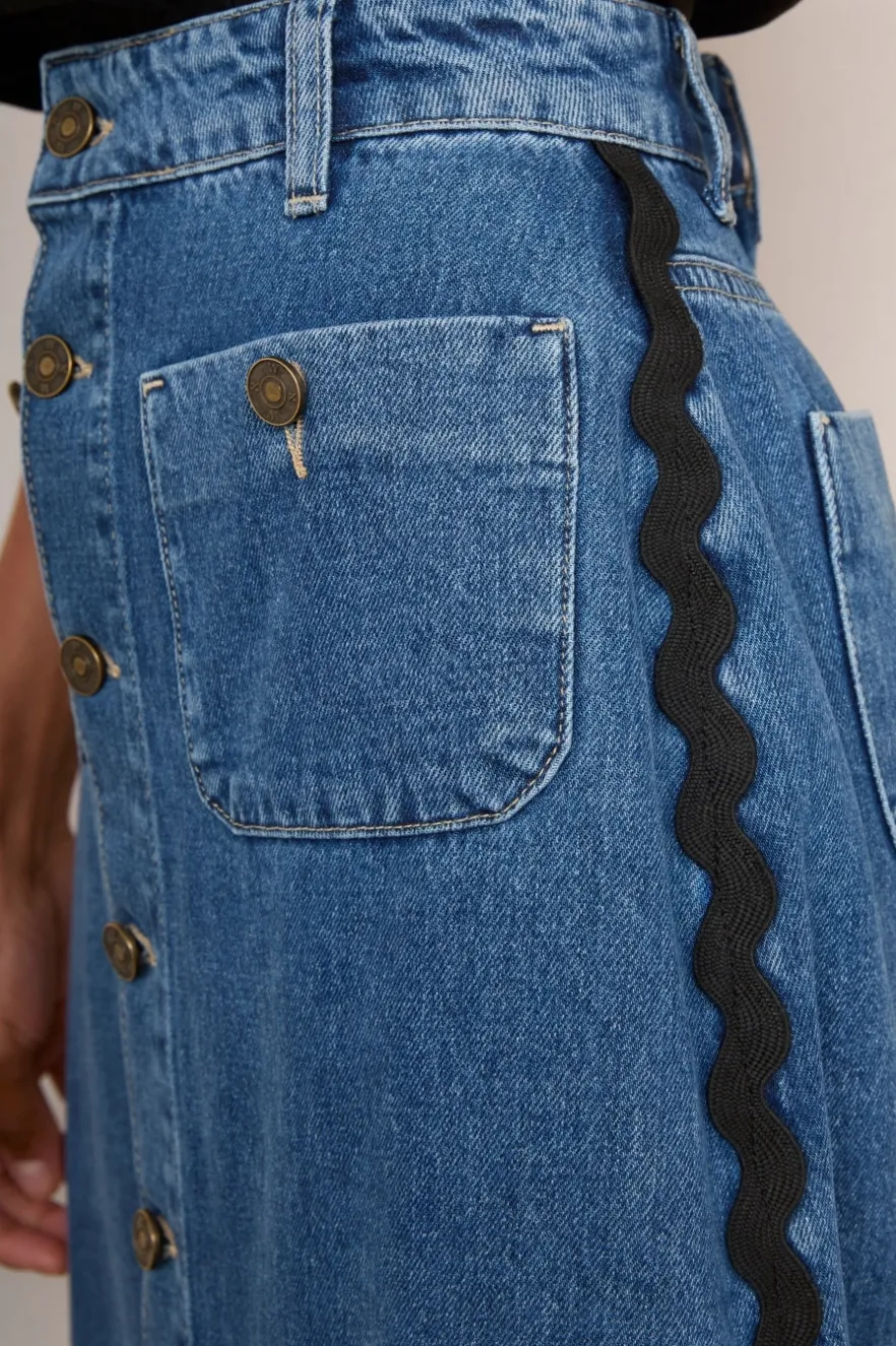 WYSE London Denim-Rylee Ric Rac Skirt - Light Wash